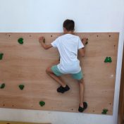 Escola Básica de S. Tiago inaugura parede de escalada e lança projeto interdisciplinar “Escalada até à Lua”